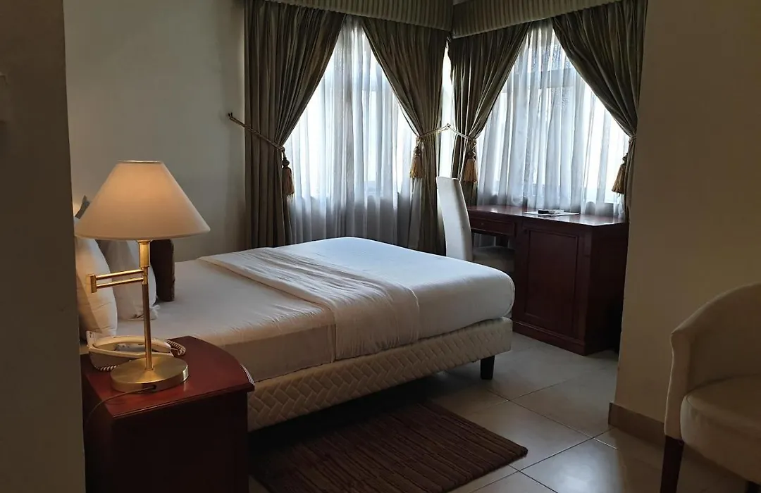 Three Arms Hotel-1