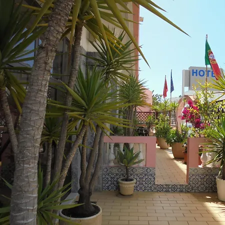 Boutique Hotel Marina S. Roque-2