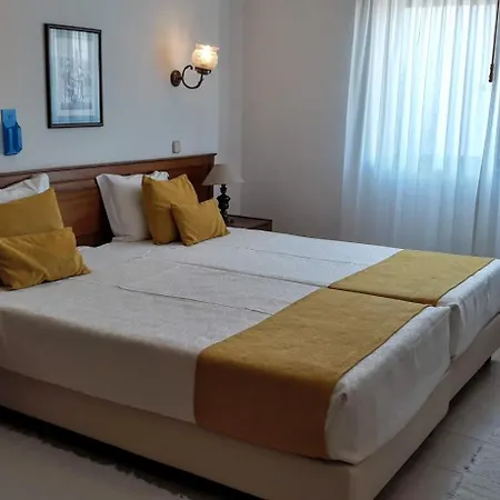 Boutique Hotel Marina S. Roque-3